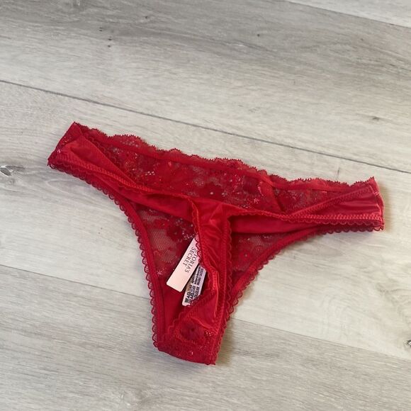 Victoria Secret Shimmer Lace Micro Thong Panty Floral Red S/P “NWT IN PACKAGING - Picture 7 of 7